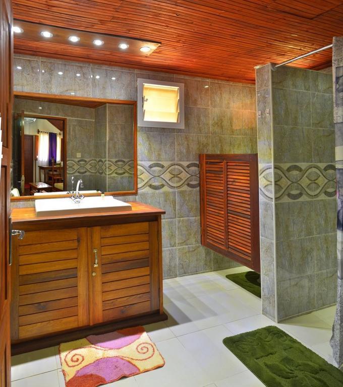 Edena Kely Hotel Махаянга Екстериор снимка