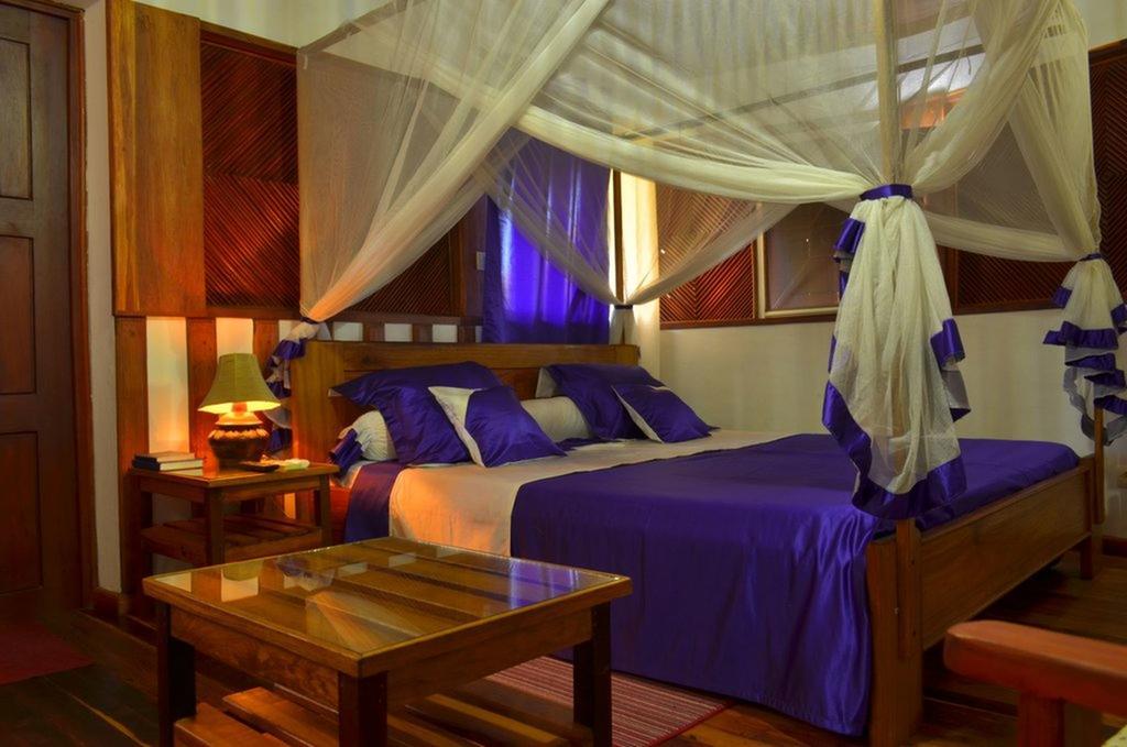Edena Kely Hotel Махаянга Екстериор снимка