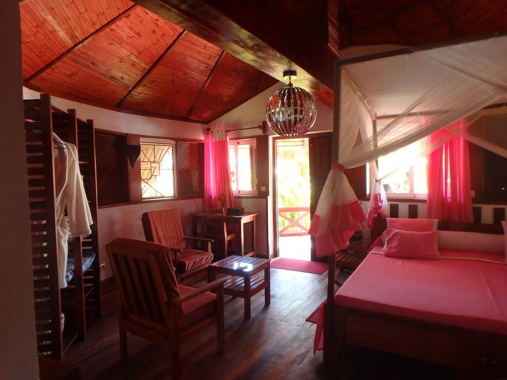 Edena Kely Hotel Махаянга Екстериор снимка