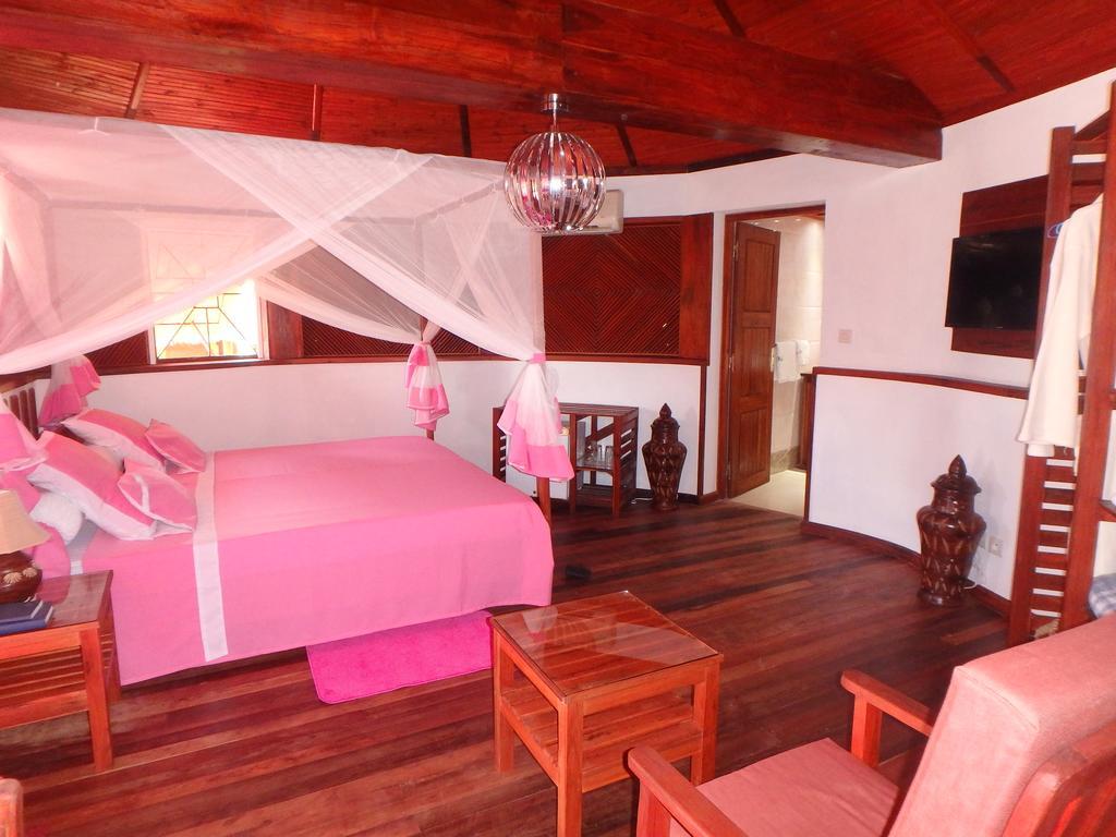 Edena Kely Hotel Махаянга Екстериор снимка
