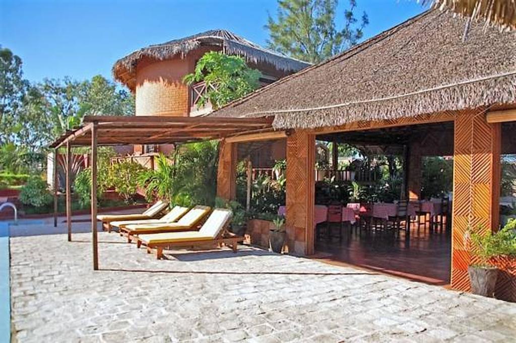 Edena Kely Hotel Махаянга Екстериор снимка