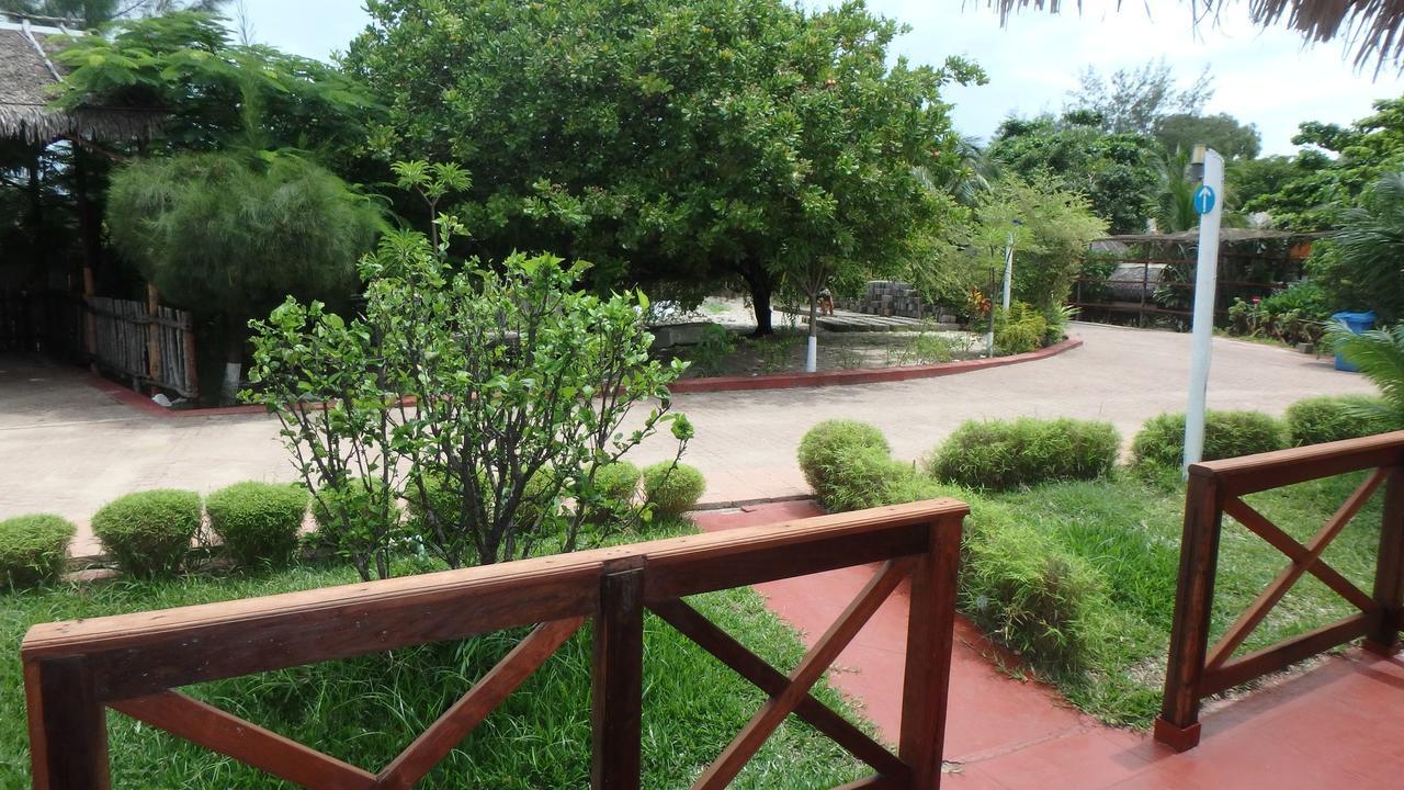 Edena Kely Hotel Махаянга Екстериор снимка