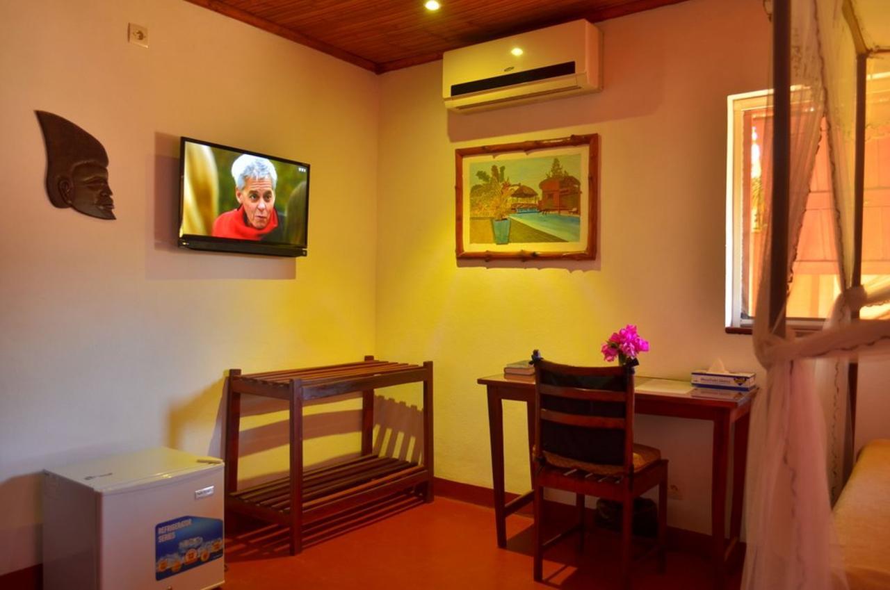 Edena Kely Hotel Махаянга Екстериор снимка